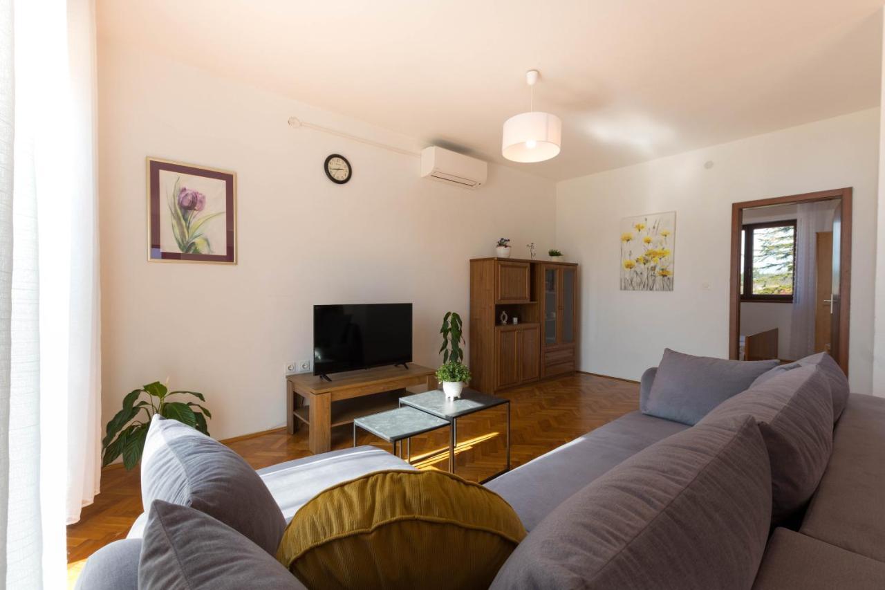 Mia Apartments Medulin Extérieur photo